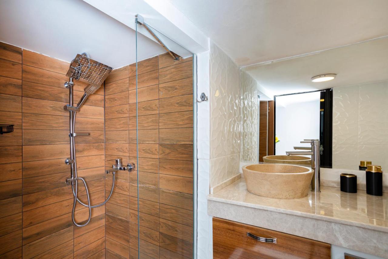 8 Rooms House Balçova 外观 照片