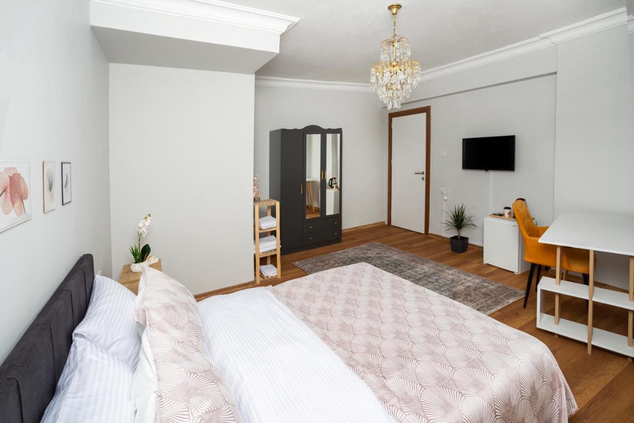 8 Rooms House Balçova 外观 照片